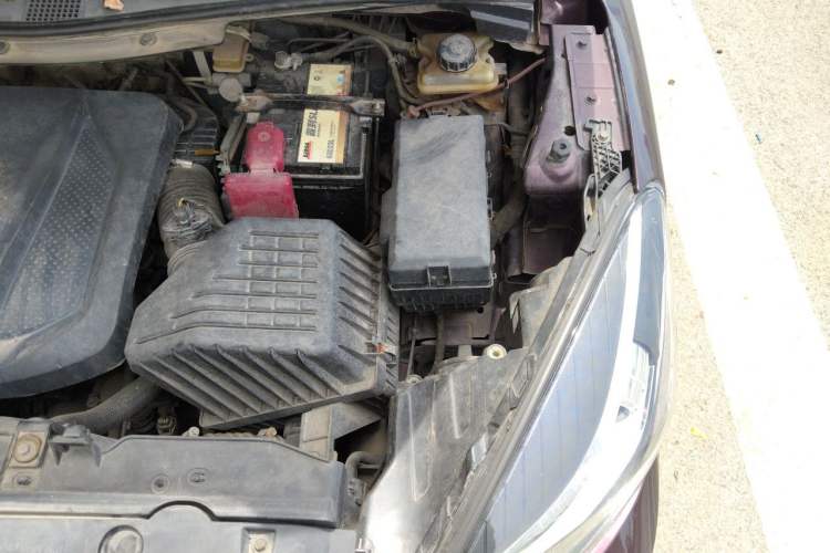 Used Haima Fumei F7 2017 1.5T 7-Seater Automatic Standard Edition Engine Bay Left