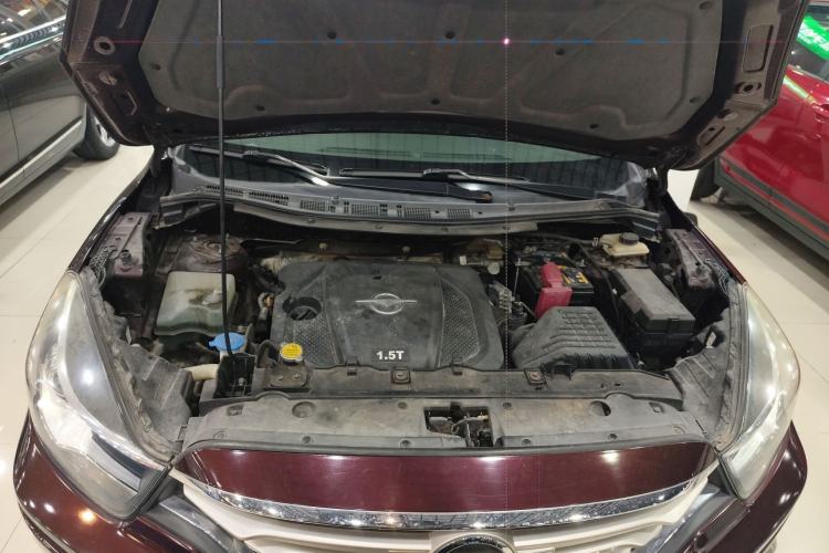Used Haima Fumei F7 2017 1.5T 7-Seater Automatic Comfort Version Engine Bay