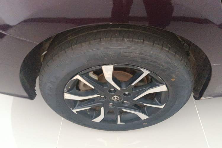 Used Haima Fumei F7 2017 1.5T 7-Seater Automatic Comfort Version Exterior 8