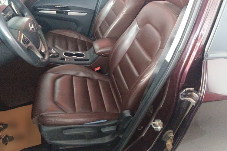 Used Haima Fumei F7 2017 1.5T 7-Seater Automatic Comfort Version Left Front Seat