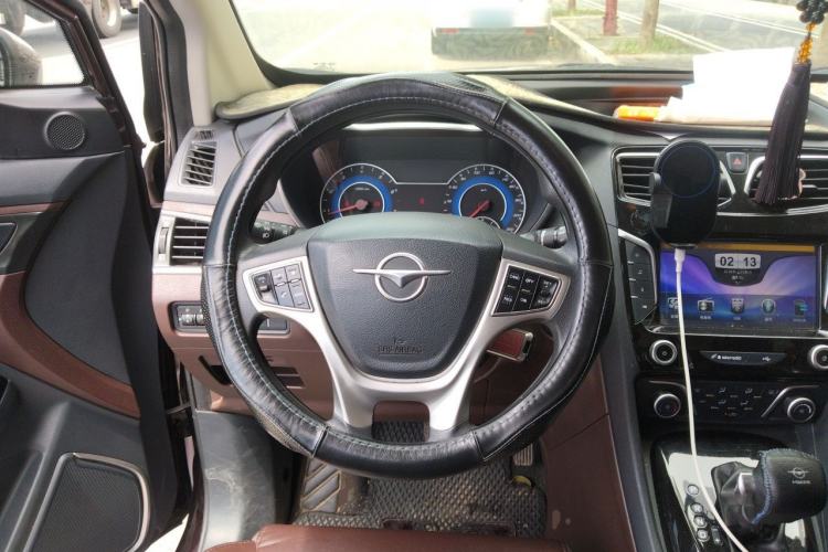 Used Haima Fumei F7 2017 1.5T 7-Seater Automatic Standard Edition Steering Wheel