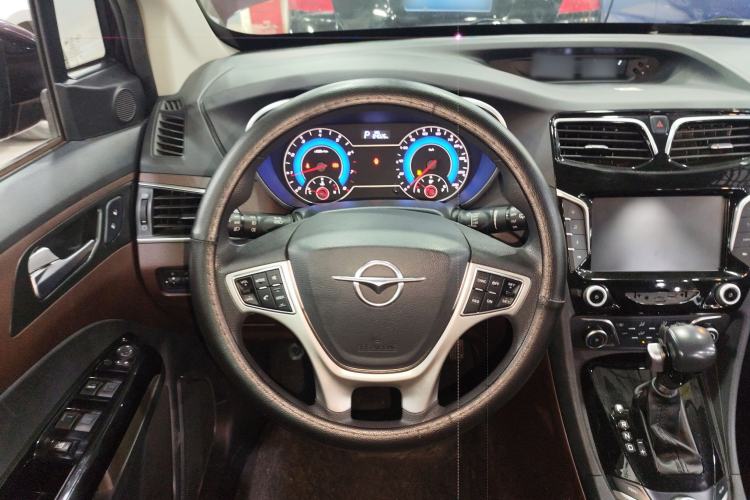 Used Haima Fumei F7 2017 1.5T 7-Seater Automatic Comfort Version Steering Wheel