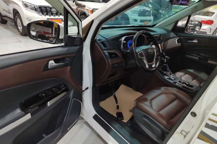 Used Haima Fumei F7 2017 1.5T 7-Seater Automatic Comfort Version Driver Seat