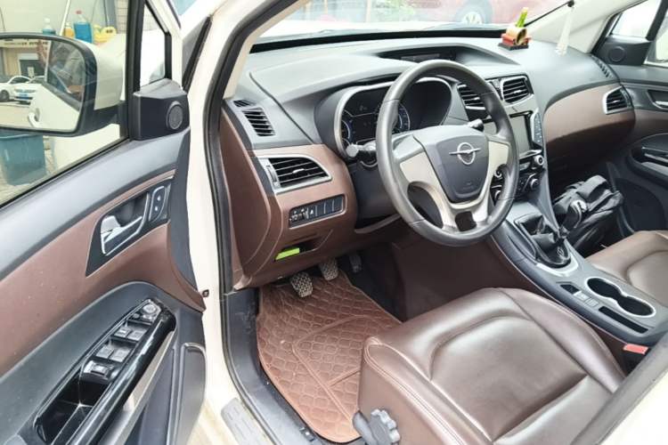 Used Haima Fumei F7 2017 1.5T 7-Seater Manual Standard Edition Driver Seat