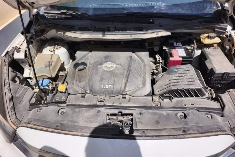 Used Haima Fumei F7 2017 1.5T 7-Seater Automatic Comfort Version Engine Bay