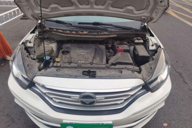 Used Haima Fumei F7 2017 1.5T 7-Seater Automatic Standard Edition Engine Bay