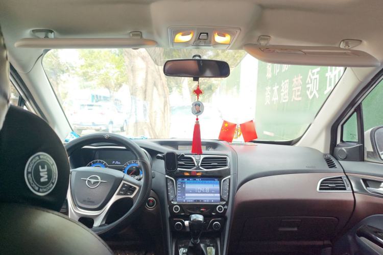 Used Haima Fumei F7 2017 1.5T 7-Seater Automatic Standard Edition Headliner