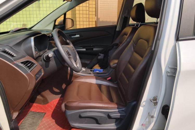 Used Haima Fumei F7 2017 1.5T 7-Seater Automatic Comfort Version Left Front Seat