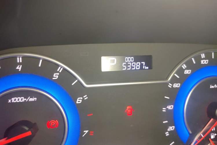 Used Haima Fumei F7 2017 1.5T 7-Seater Automatic Comfort Version Odometer Close Up