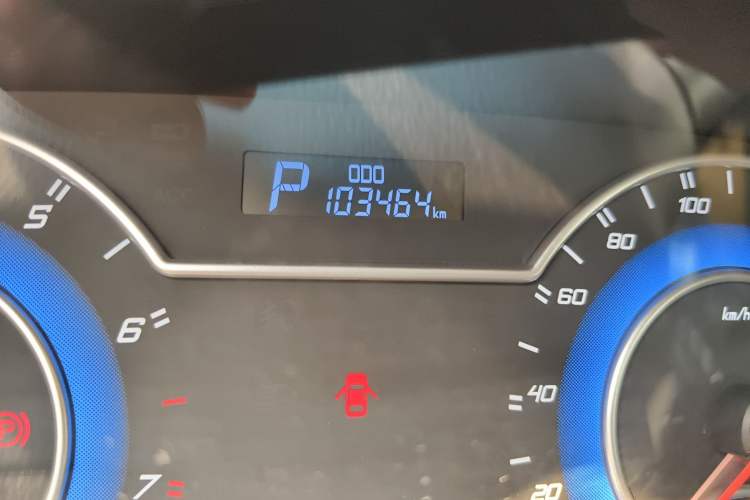 Used Haima Fumei F7 2017 1.5T 7-Seater Automatic Comfort Version Odometer Close Up