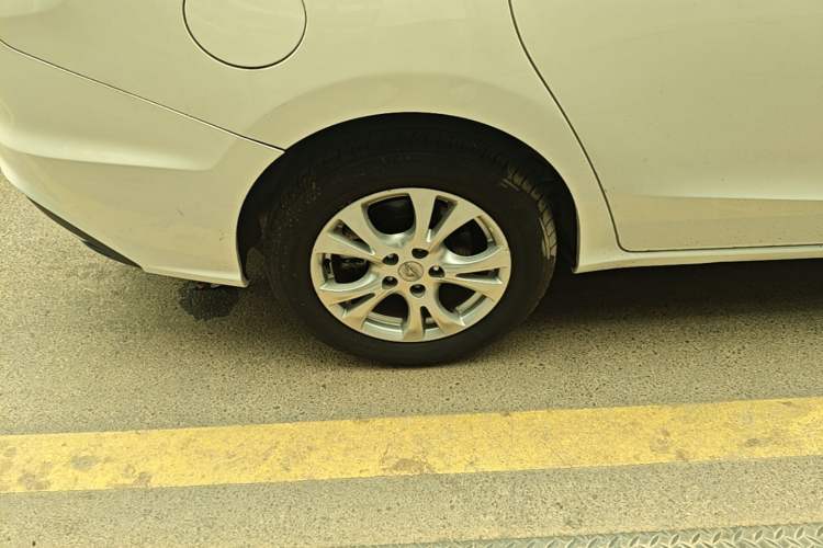 Used Haima Fumei F7 2017 1.5T 7-Seater Manual Standard Edition Right Rear Wheel Hub