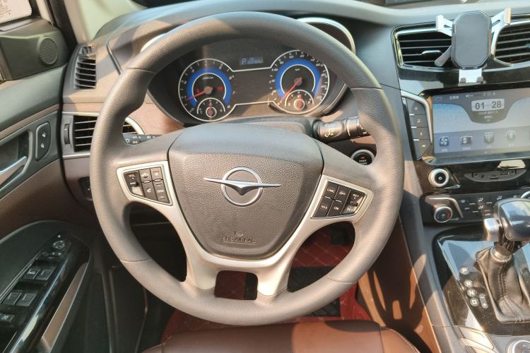 Used Haima Fumei F7 2017 1.5T 7-Seater Automatic Comfort Version Steering Wheel