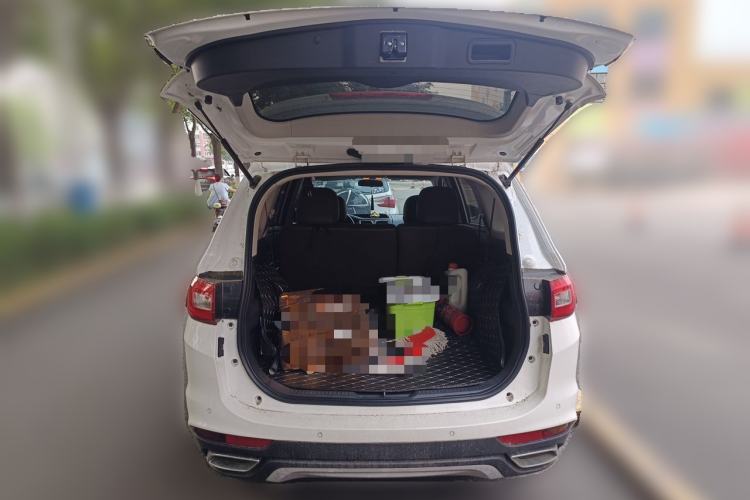 Used Haima Fumei F7 2017 1.5T 7-Seater Automatic Standard Edition Trunk