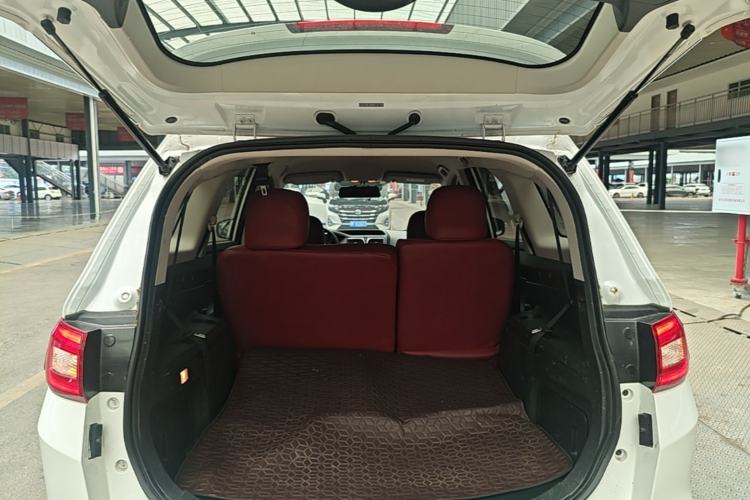 Used Haima Fumei F7 2017 1.5T 7-Seater Manual Standard Edition Trunk