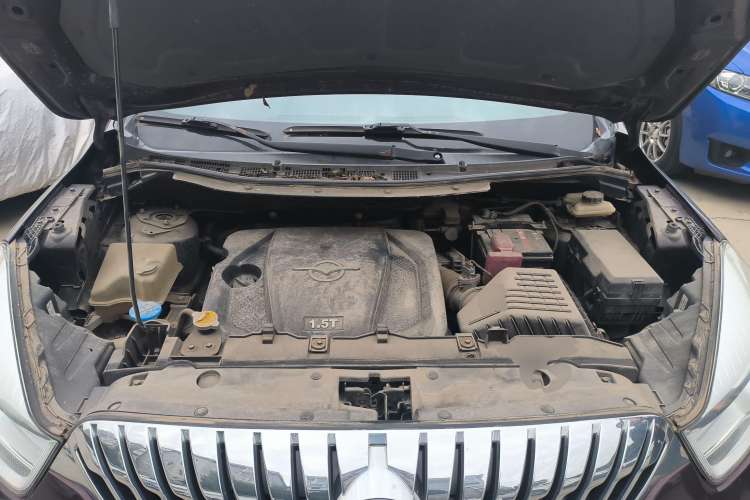 Used Haima Fumei MPV 2017 7-Seater Version 1.5T Automatic – Comfort & Enjoyment Trim Engine Bay