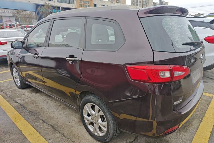 Used Haima Fumei MPV 2017 7-Seater Version 1.5T Automatic Value-Added Edition Exterior 5