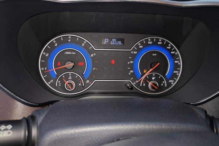 Used Haima Fumei MPV 2017 7-Seater Version 1.5T Automatic – Comfort & Enjoyment Trim Instrument Cluster