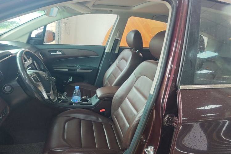 Used Haima Fumei MPV 2017 7-Seater Version 1.5T Automatic – Comfort Edition Left Front Seat