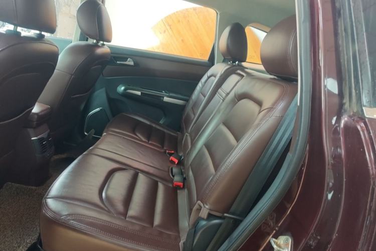 Used Haima Fumei MPV 2017 7-Seater Version 1.5T Automatic – Comfort Edition Left Rear Seat