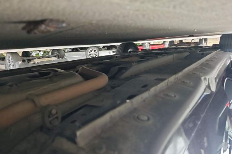 Used Haima Fumei MPV 2017 7-Seater Version 1.5T Automatic – Comfort Edition Left Side Sill