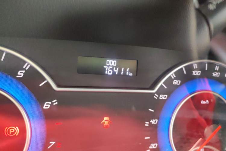 Used Haima Fumei MPV 2017 7-Seater Version 1.5T Manual – Comfort & Enjoyment Trim Odometer Close Up
