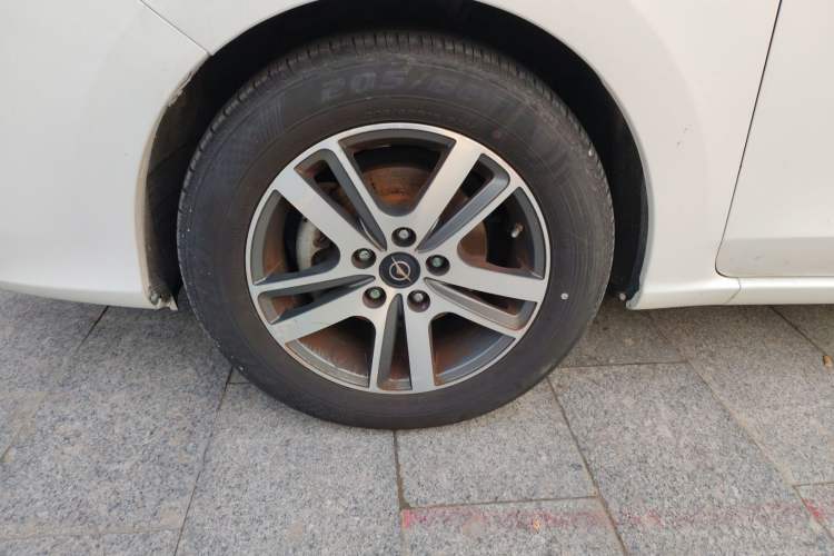 Used Haima Fumei MPV 2017 7-Seater Version 1.5T Automatic – Comfort Edition Exterior 7