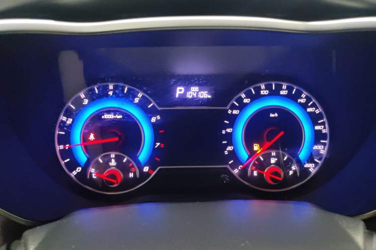 Used Haima Fumei MPV 2017 7-Seater Version 1.5T Automatic – Comfort & Enjoyment Trim Instrument Cluster
