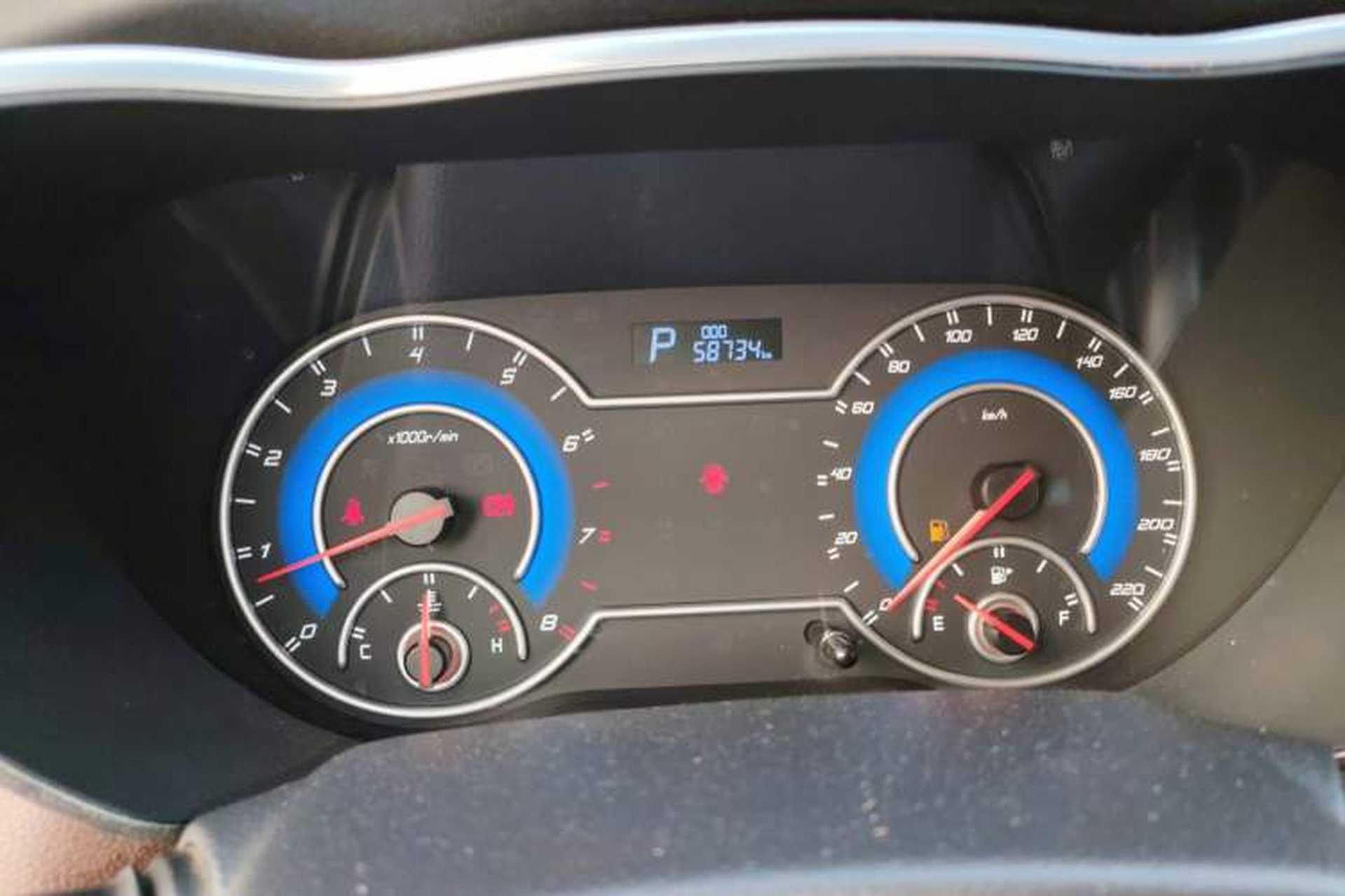 Used Haima Fumei MPV 2017 7-Seater Version 1.5T Automatic – Comfort Edition Instrument Cluster