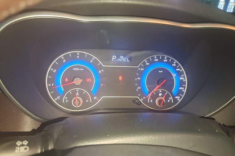 Used Haima Fumei MPV 2017 6-Seater Version 1.5T Automatic – Comfortable & Smooth Trim Instrument Cluster
