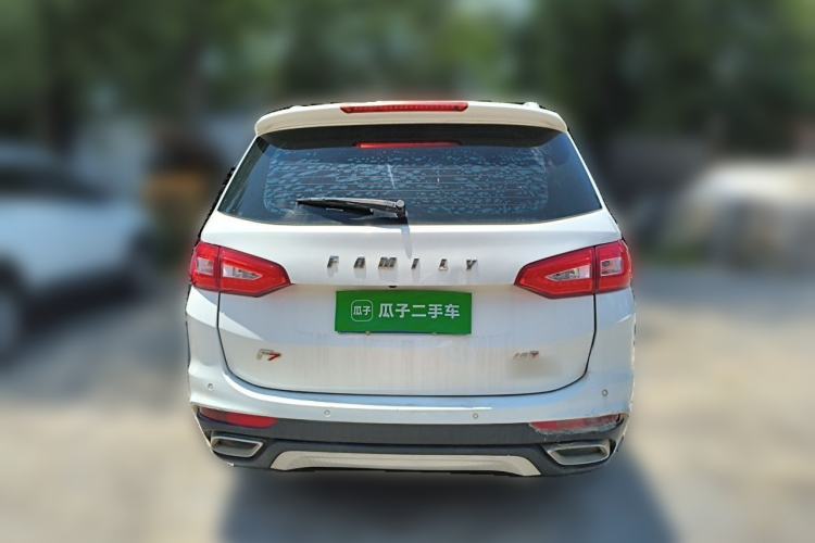 Used Haima Fumei MPV 2017 7-Seater Version 1.5T Automatic Value-Added Edition Rear