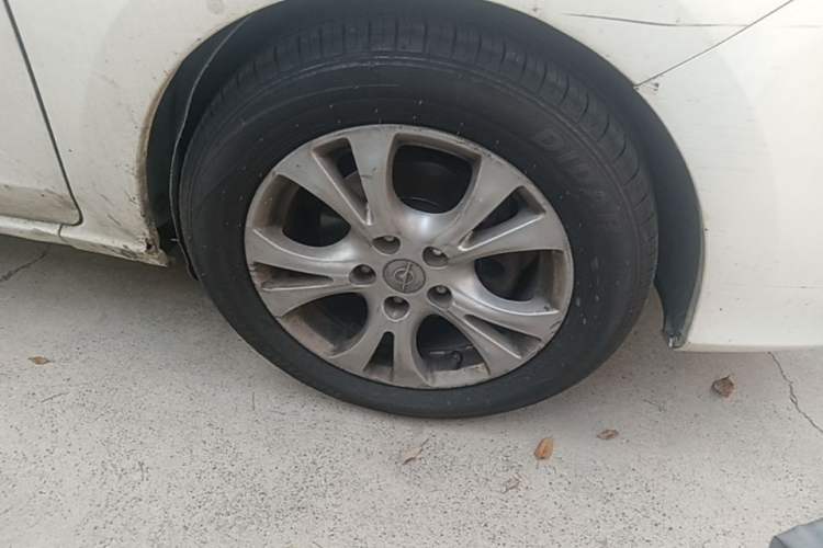 Used Haima Fumei MPV 2017 7-Seater Version 1.5T Automatic Value-Added Edition Right Front Wheel Hub