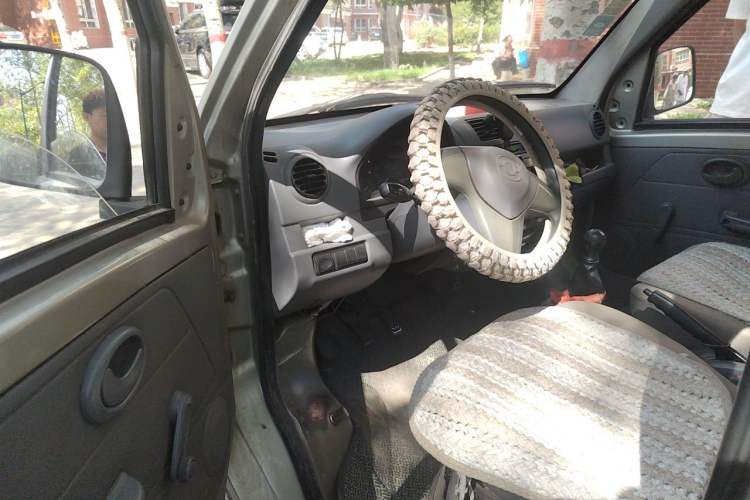 Used Haima Fushida Hongda 2009 1.0L Hongda Value Edition Driver Seat