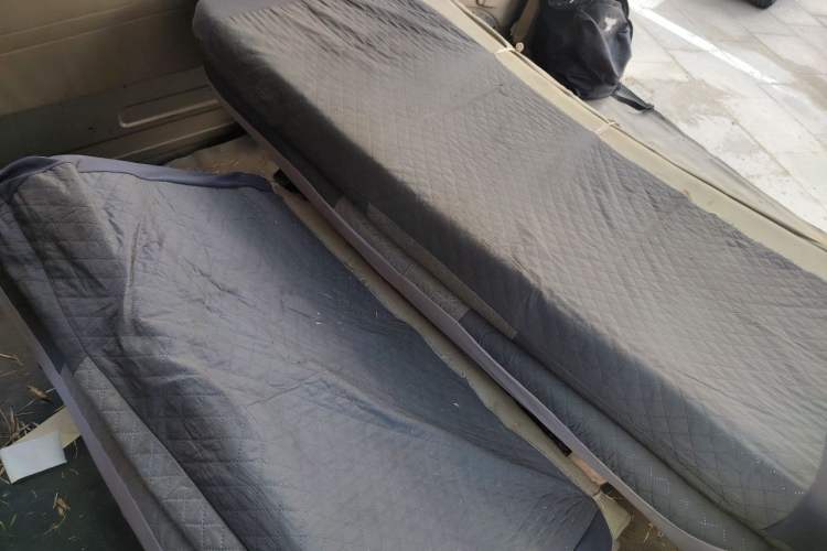 Used Haima Fushida Hongda 2012 1.0L Xin Hongda Utility Version Left Rear Seat
