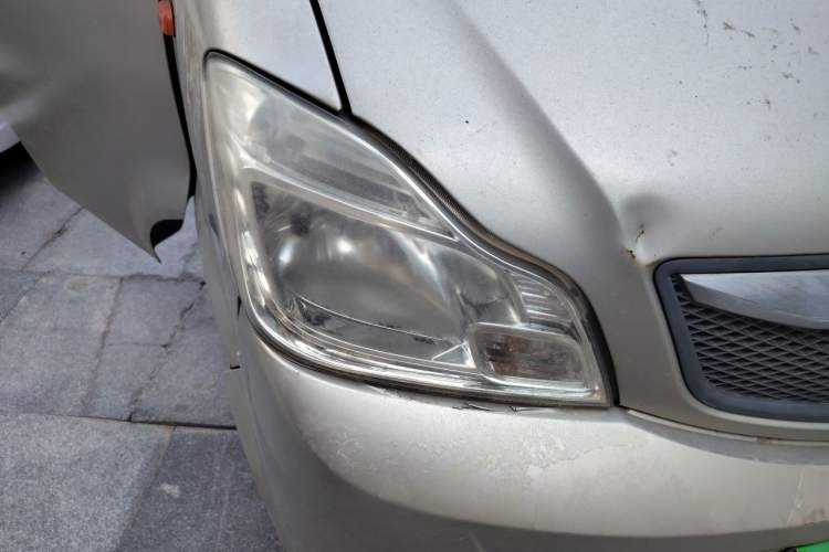 Used Haima Fushida Hongda 2012 1.0L Xin Hongda Utility Version Right Front Headlight