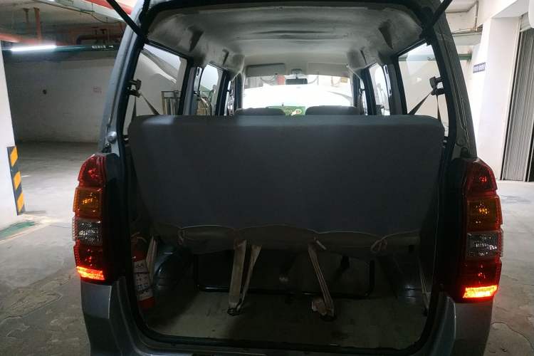 Used Haima Fushida Hongda 2012 1.2L Xinhongda Standard Edition Trunk