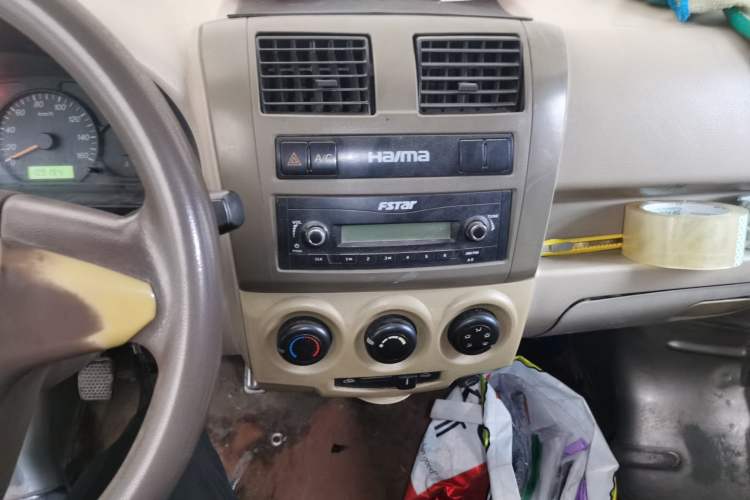 Used Haima Fushida Hongda 2012 1.0L Xin Hongda Utility Version Audio And AC Panel