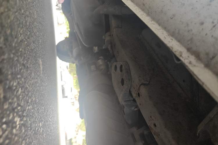 Used Haima Fushida Hongda 2012 1.0L Xin Hongda Utility Version Chassis Front Right