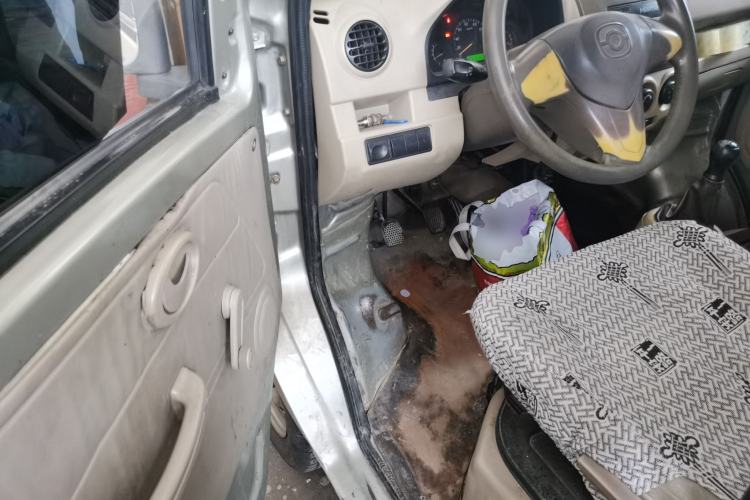 Used Haima Fushida Hongda 2012 1.0L Xin Hongda Utility Version Driver Seat