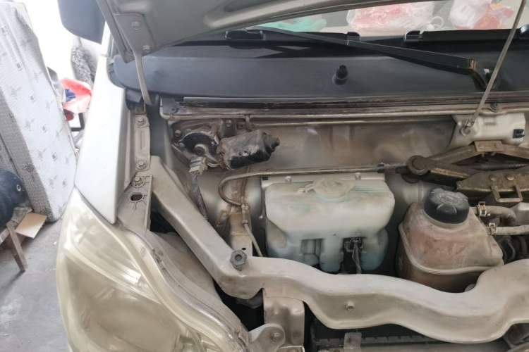 Used Haima Fushida Hongda 2012 1.0L Xin Hongda Utility Version Engine Bay Right