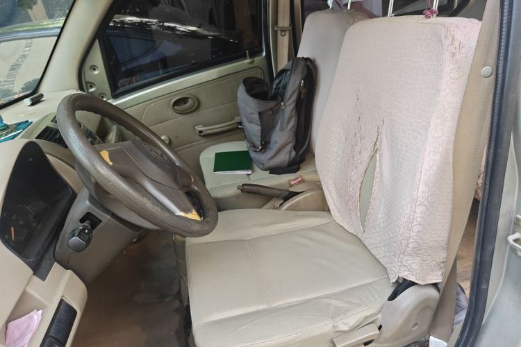Used Haima Fushida Hongda 2012 1.0L Xin Hongda Utility Version Left Front Seat