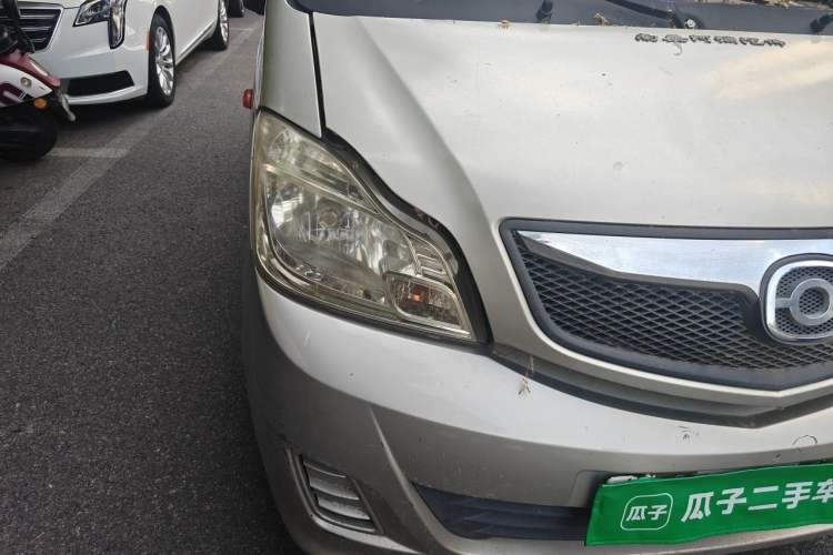 Used Haima Fushida Hongda 2012 1.0L Xin Hongda Utility Version Right Front Headlight