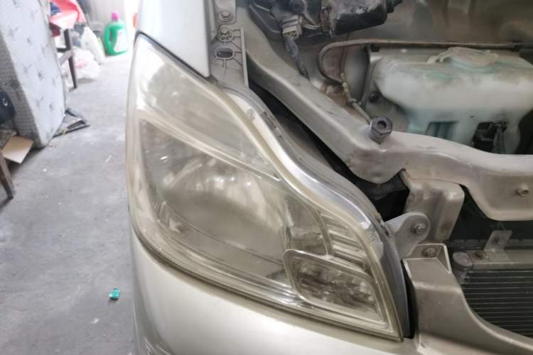 Used Haima Fushida Hongda 2012 1.0L Xin Hongda Utility Version Right Front Headlight