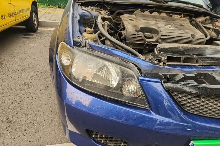 Used Haima Haifuxing 2004 1.6L GLX Right Front Headlight