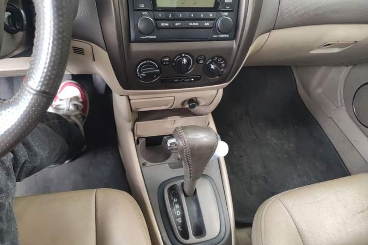 Used Haima Haifuxing 2004 1.6L GLX Gear Lever
