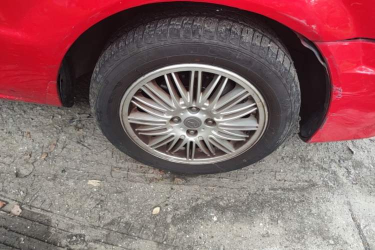 Used Haima Haifuxing 2004 1.6L GLX Right Front Wheel Hub