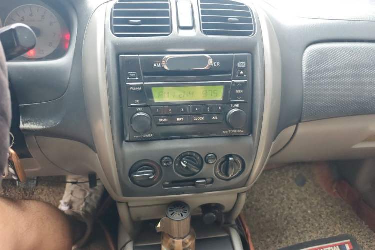 Used Haima Haifuxing 2009 1.6L Manual Standard GL Audio And AC Panel