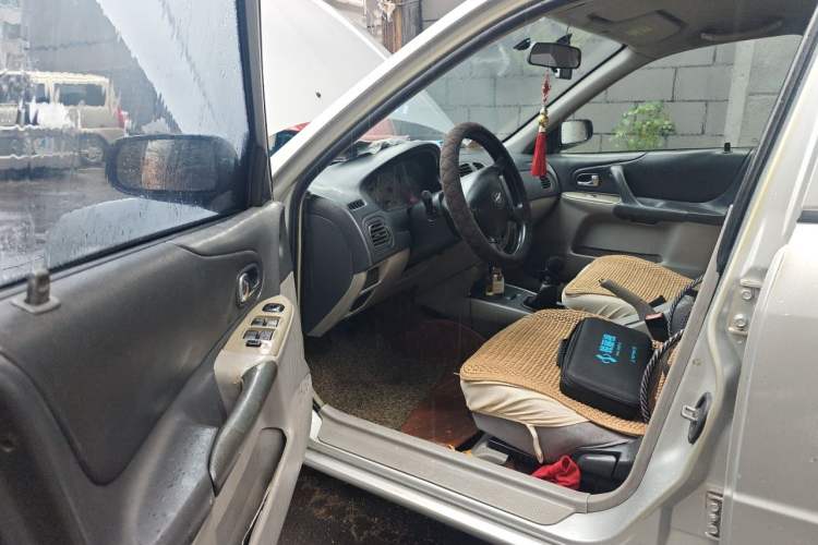 Used Haima Haifuxing 2009 1.6L Manual Standard GL Driver Seat