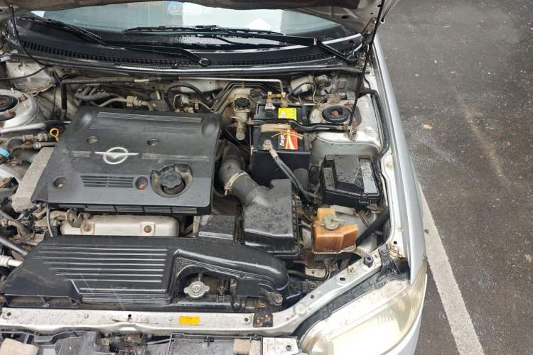 Used Haima Haifuxing 2009 1.6L Manual Standard GL Engine Bay Left