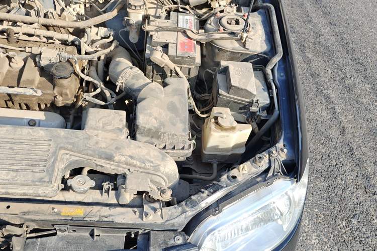 Used Haima Haifuxing 2010 1.6L Manual Standard Edition Engine Bay Left