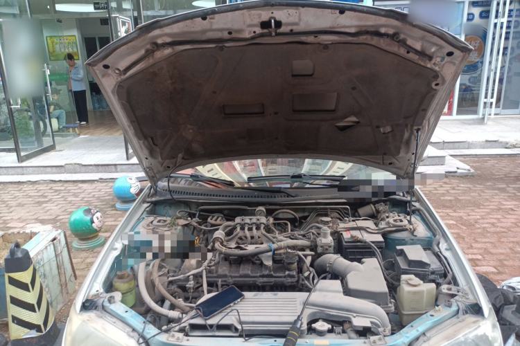 Used Haima Haifuxing 2010 1.6L Manual Standard Edition Engine Bay